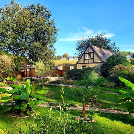 Le Vieux Moulin Gites - Detached Cottage With Garden Views And Pool Guégon Екстериор снимка